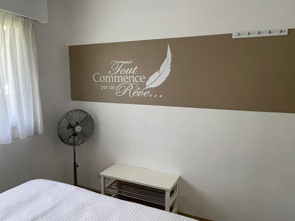 Апартаменты Le Dauphin Climatisation Fibre 4 Personnes Каси Экстерьер фото