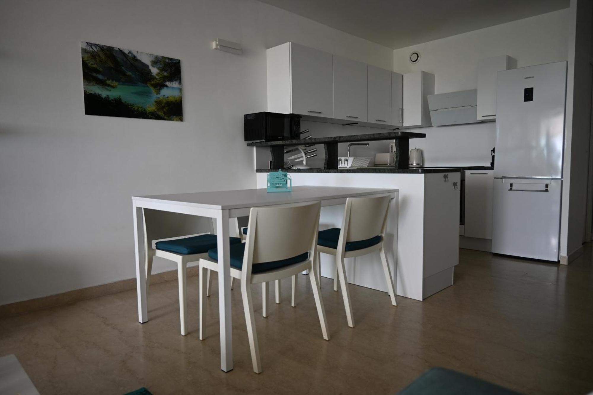 Апартаменты Le Dauphin Climatisation Fibre 4 Personnes Каси Экстерьер фото